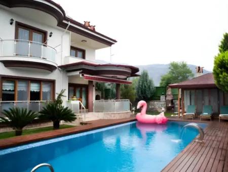 Villa With Pool For Sale In Köyceğiz